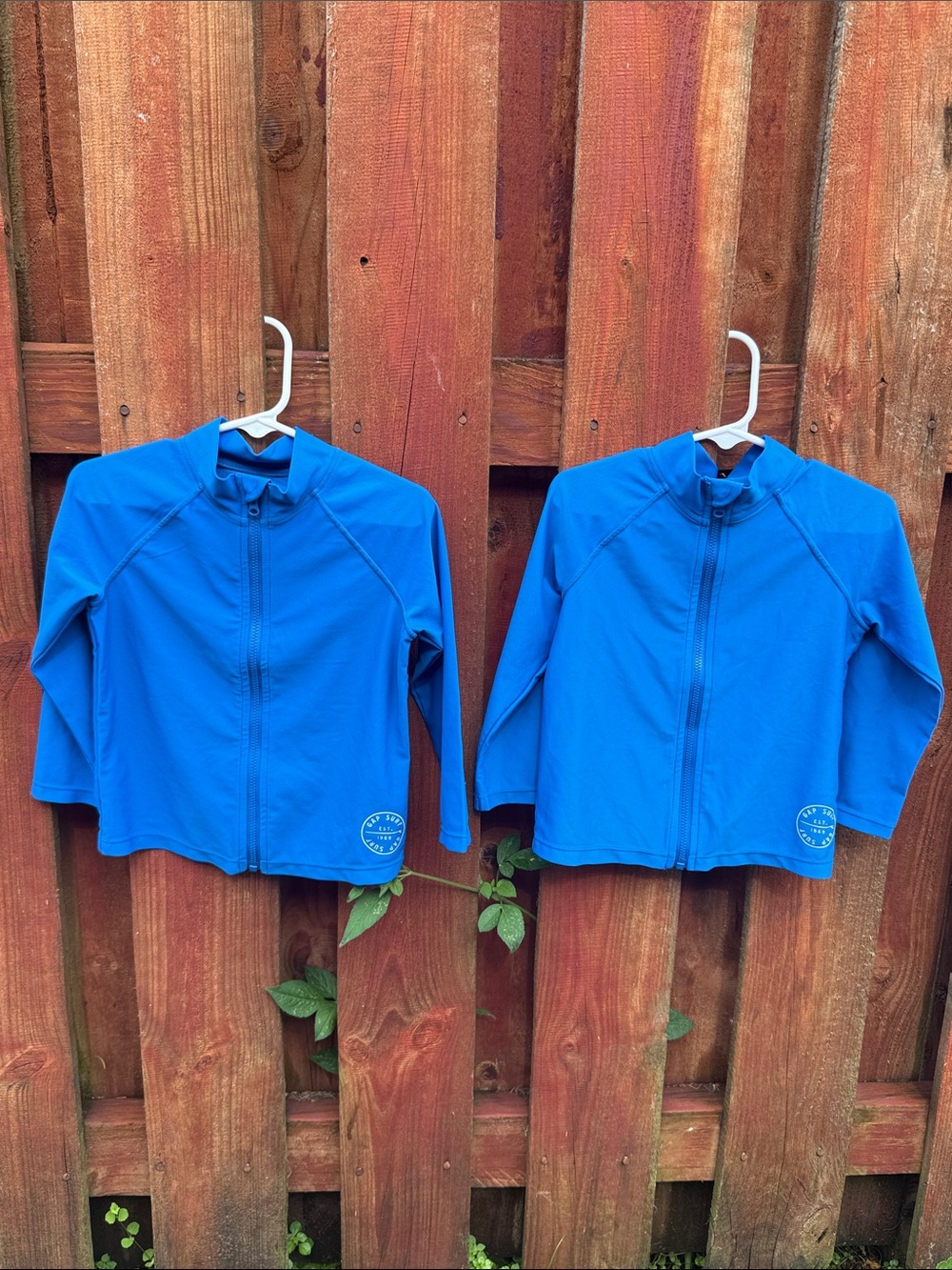 Gap Matching Pair Kids Full-Zip Long Sleeve Rash Guards Blue Size 2T